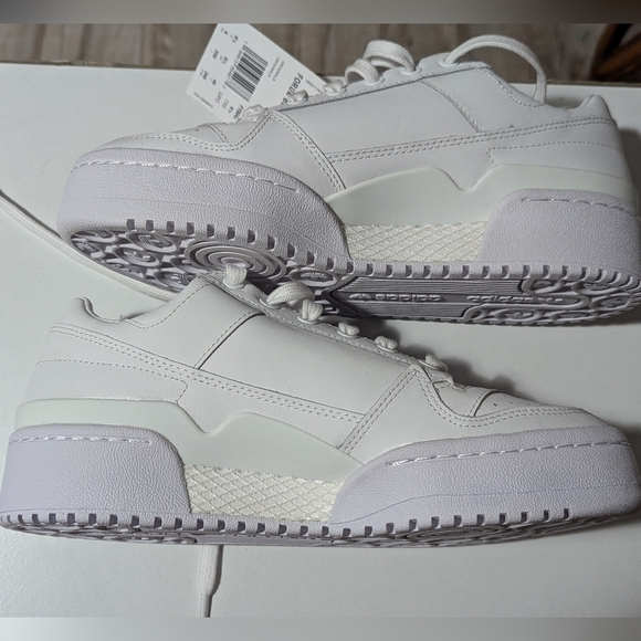 Brand new adidas forum bold sz 6.5 men/7.5 - 8 womens - Picture 6 of 7